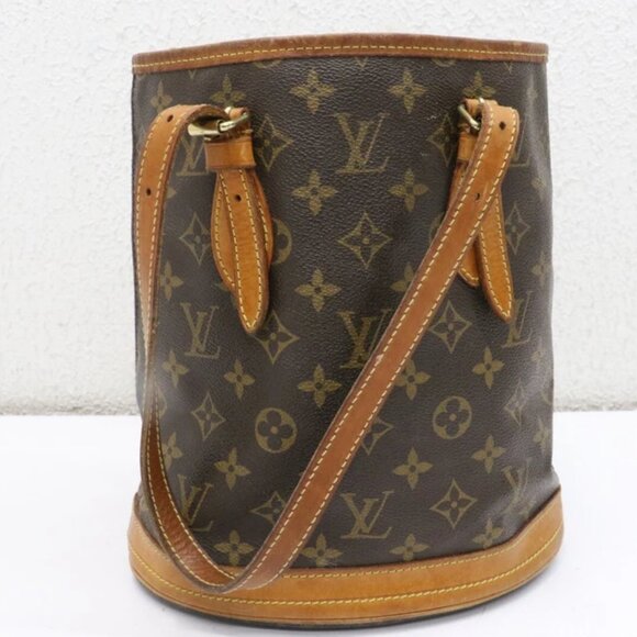 Louis Vuitton Monogram Petit Bucket Bag - Picture 4 of 16